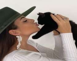 She has unconditional love for animals and also owns a cat. She calls her Bun in a lot of love and affection.